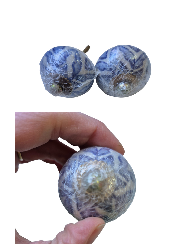 WHITE BLUE FLORAL |  Set of 2 | Drawer knob